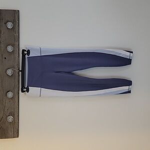 NWOT Athleta Leggings SZ Med